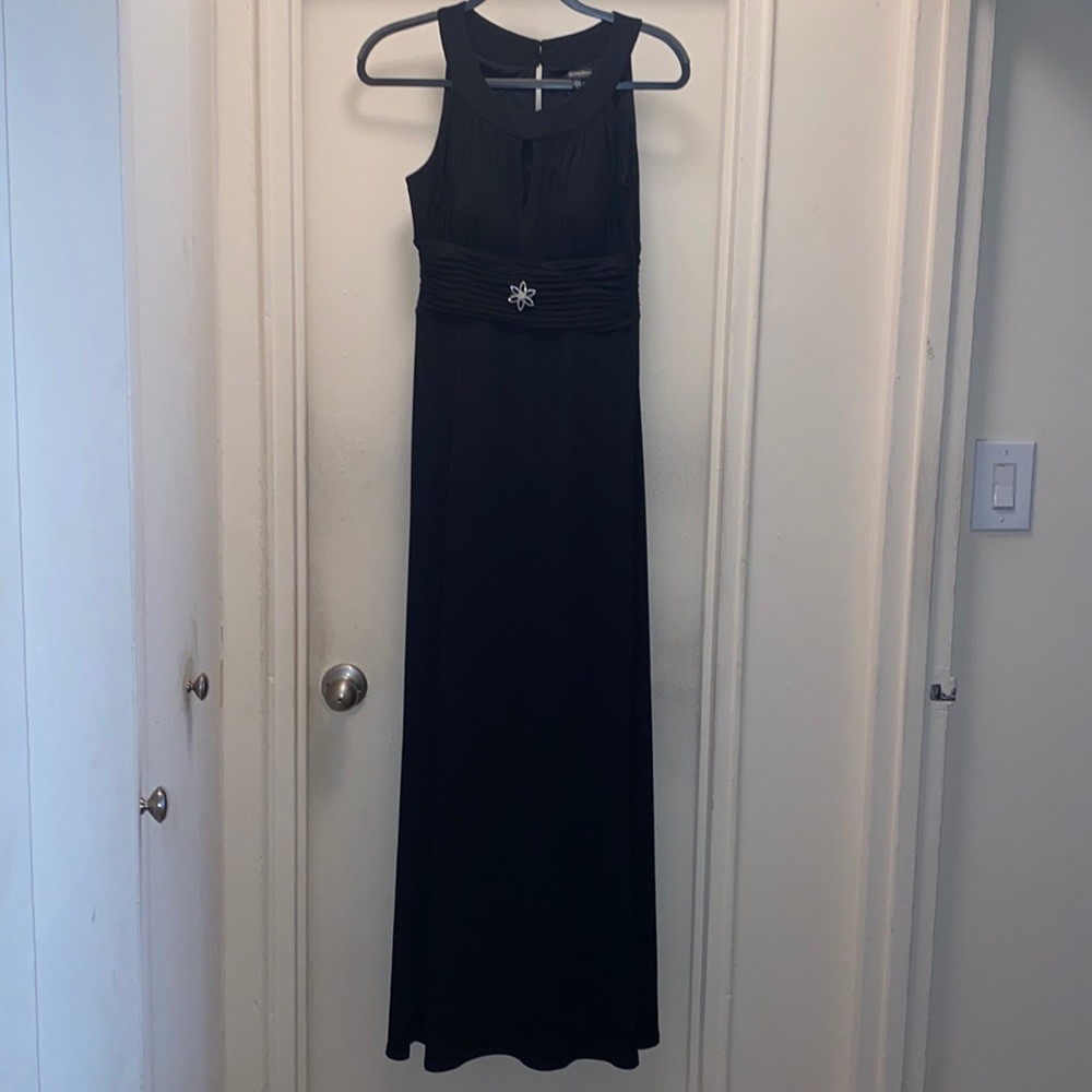 Signature by Sangria black maxi halter dress size 8